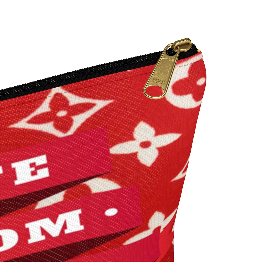 Accessory Pouch w T-bottom