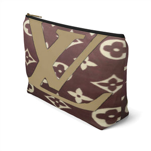 Accessory Pouch w T-bottom