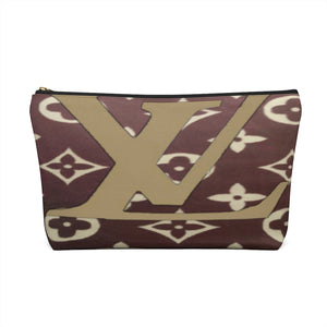 Accessory Pouch w T-bottom